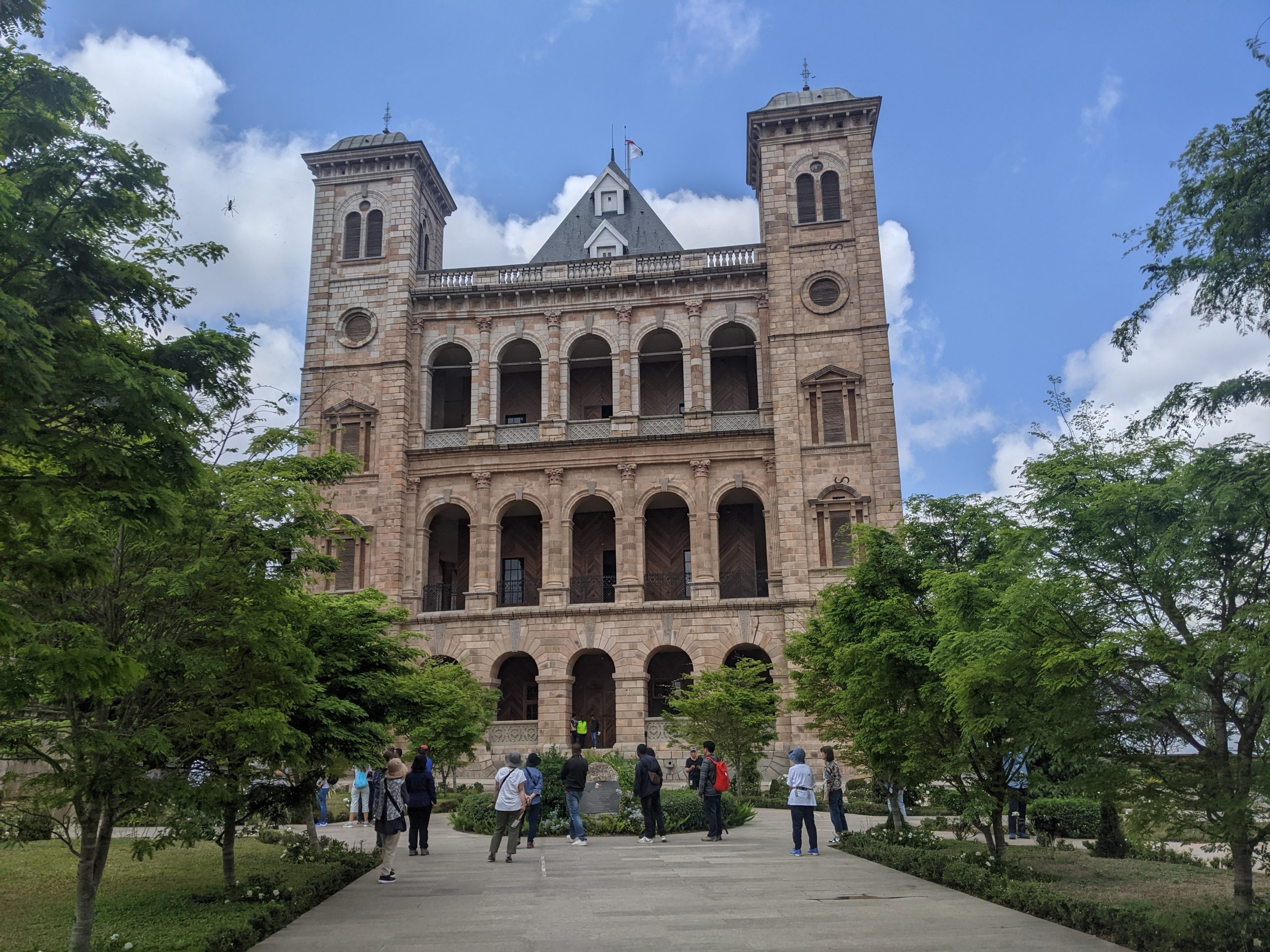 PXL_20231028_062152314